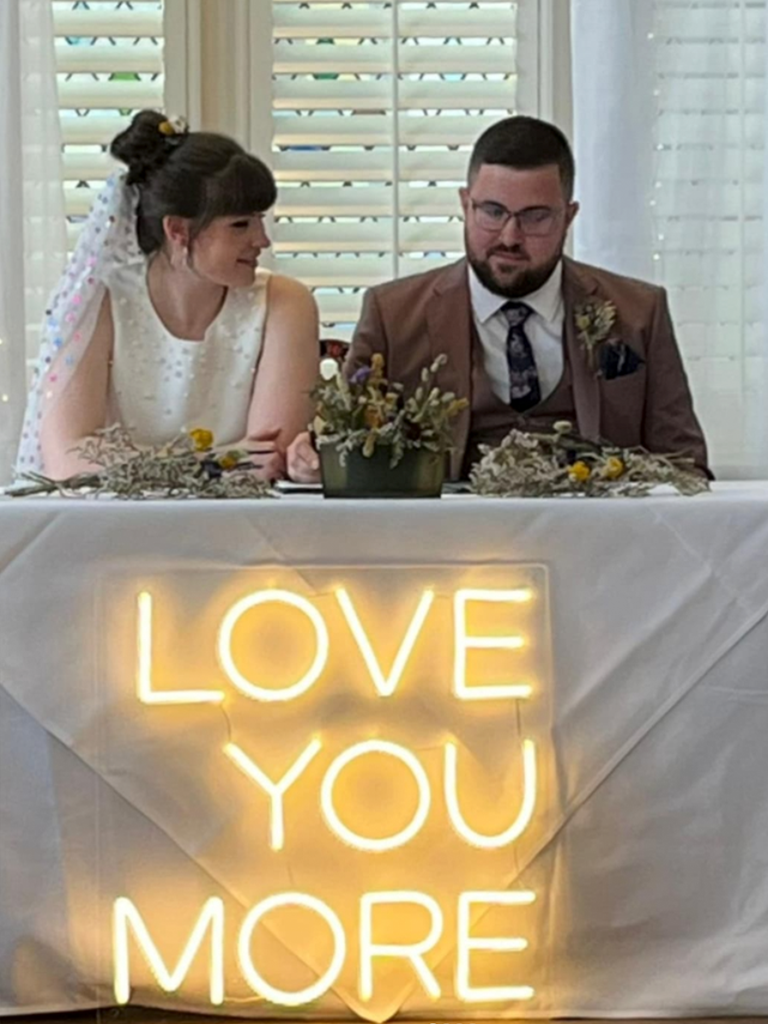 love-you-more-led-neon-light-wedding